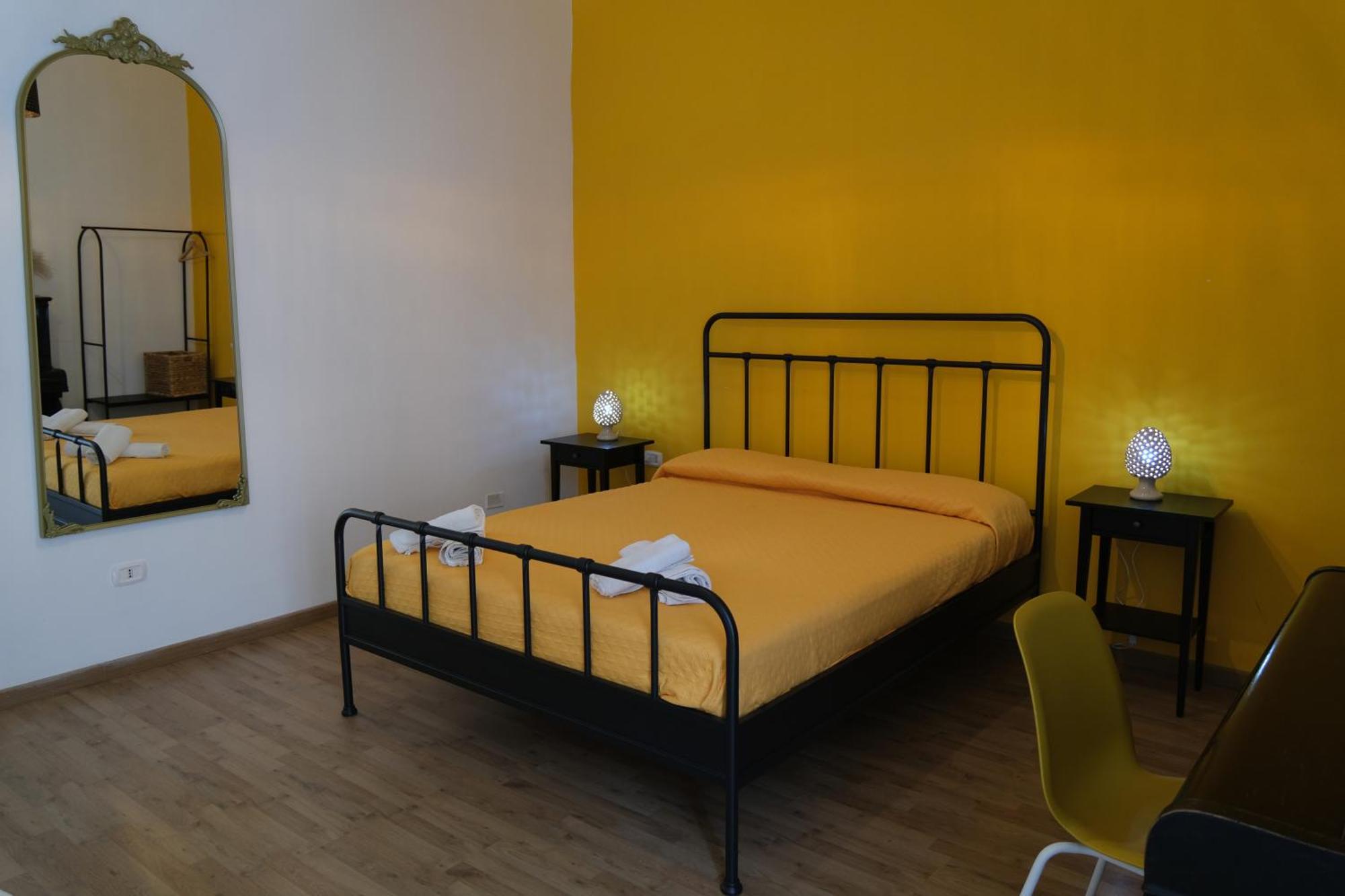 B&B Tarumbo Наполи Екстериор снимка
